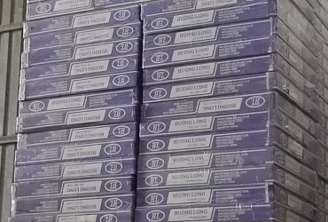 Tấm VT 34 phủ bạc ( tính năng : có lớp phủ bạc bên trên để chống nóng )